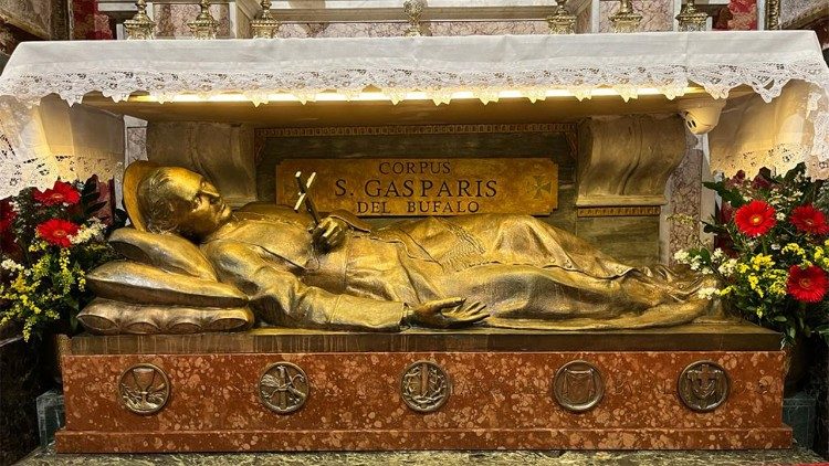 La tomba di San Gaspare del Bufalo nella chiesa di Chiesa di Santa Maria in Trivio a Roma