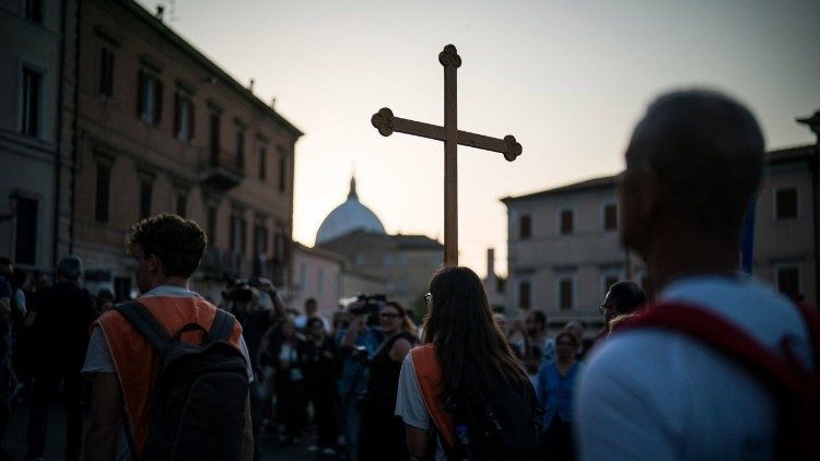 Un momento delle precedenti edizioni del pellegrinaggio Macerata-Loreto