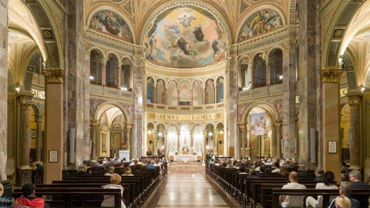 La basilica dei santi Antonio Abate e Francesca Cabrini a Sant'Angelo Lodigiano