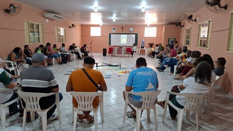 Santar&eacute;m: f&eacute; e pol&iacute;tica, cidadania a servi&ccedil;o do bem comum, semin&aacute;rio regional