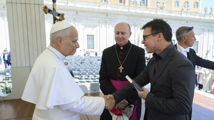 O encontro do Papa com os brasileiros ao final da Audi&ecirc;ncia Geral