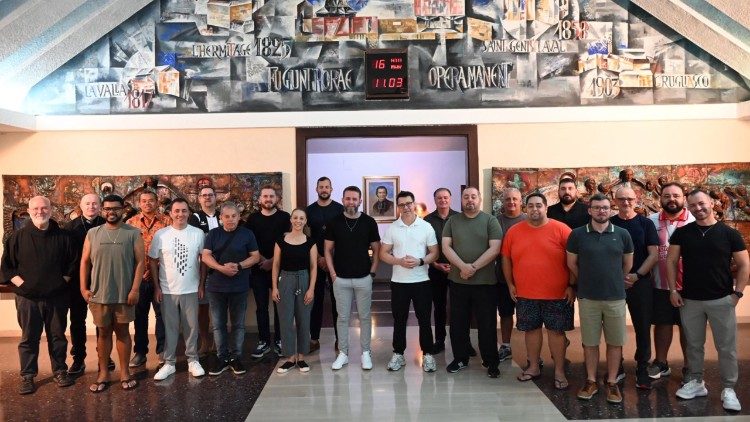 Foto de grupo durante a passagem por Roma