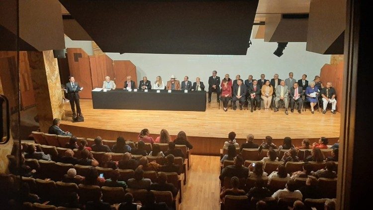 En uno de los congresos