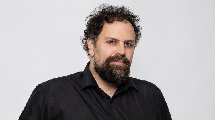 Il filosofo e editore Andrea Colamedici, cofondatore di Tlon e protagonista della nuova divulgazione filosofica italiana