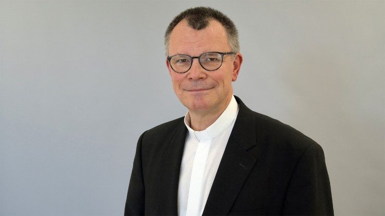 Weihbischof Johannes Zehe