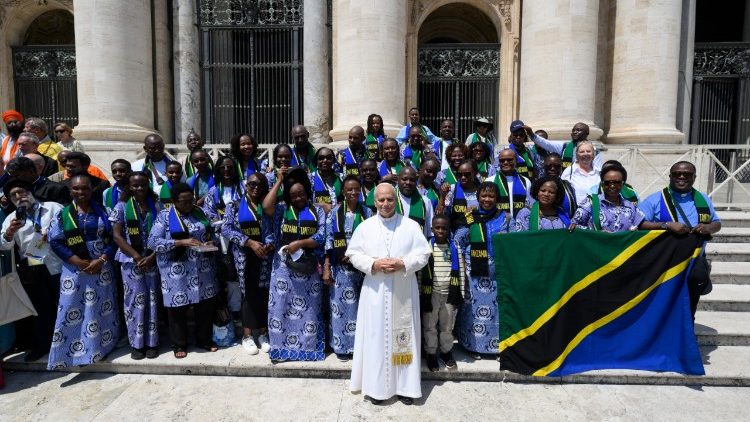 Wanawake Wakatoliki Tanzania wakutana na Papa Leo XIV mjini Vatican
