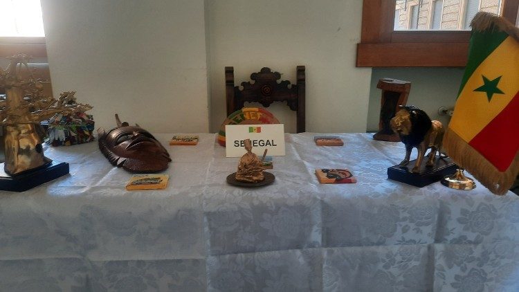 Des objets d'arts s&eacute;n&eacute;galais