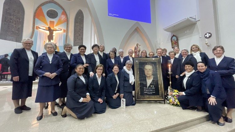 As religiosas da Congrega&ccedil;&atilde;o das Irm&atilde;s Franciscanas de S&atilde;o Jos&eacute;