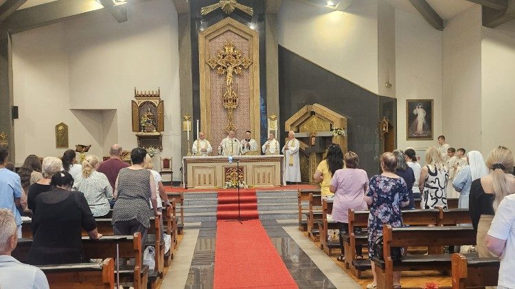 Благодарствена литургия за сребърния юбилей на отец Димитър 