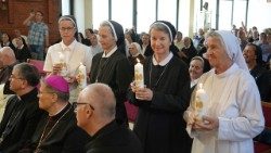 Sestra Samuela Markanović, provincijalna poglavarica družbe Marijinih sestara čudotvorne medaljice (treća s lijeva) (Foto: Martina Kuveždanin)