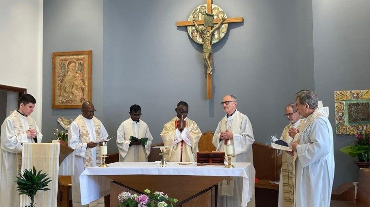 La Messa celebrata nella cappella del Dicastero per il Servizio dello Sviluppo Umano Integrale