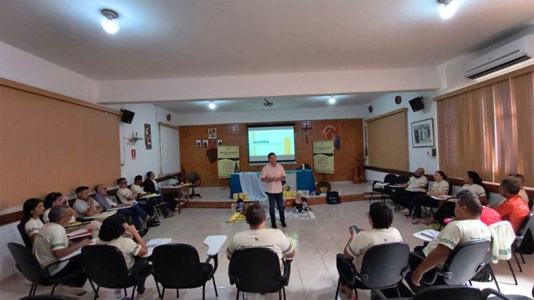 3&ordm; Encontro da Equipe Ampliada de Prote&ccedil;&atilde;o de Crian&ccedil;as, Adolescentes e Adultos Vulner&aacute;veis.