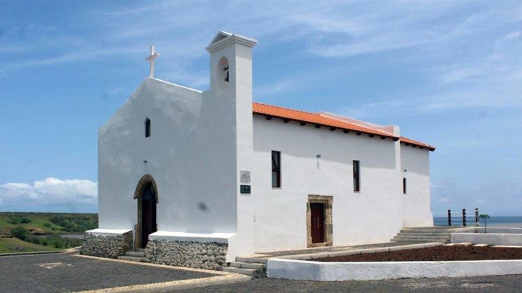 Paróquia de Nossa Senhora da Luz, ilha de Santiago, Cabo Verde. Criada em 1572, está em fase de reabilitação