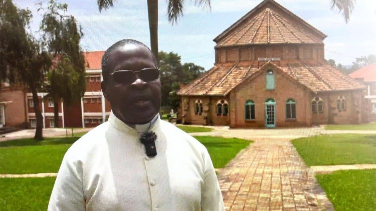 Br. John Baptist Busuulura, der Direktor des lokalen Priesterseminars „Katigondo National Seminary“, im Interview mit Radio Vatikan. 