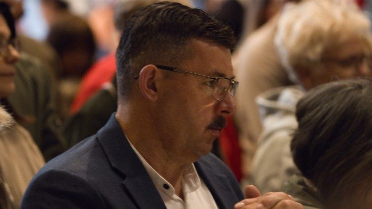 Czwartkowe Msze św. co tydzień są ważnym wydarzeniem dla Polak&oacute;w