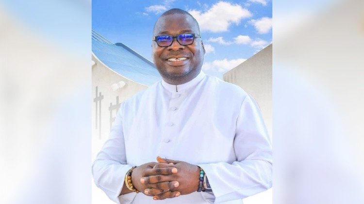 2026.05.14 Mgr Aguia Jean Martial Arnaud Kouamé, nouvel évêque auxiliaire de l’archidiocèse métropolitain d’Abidjan en Côte d’Ivoire