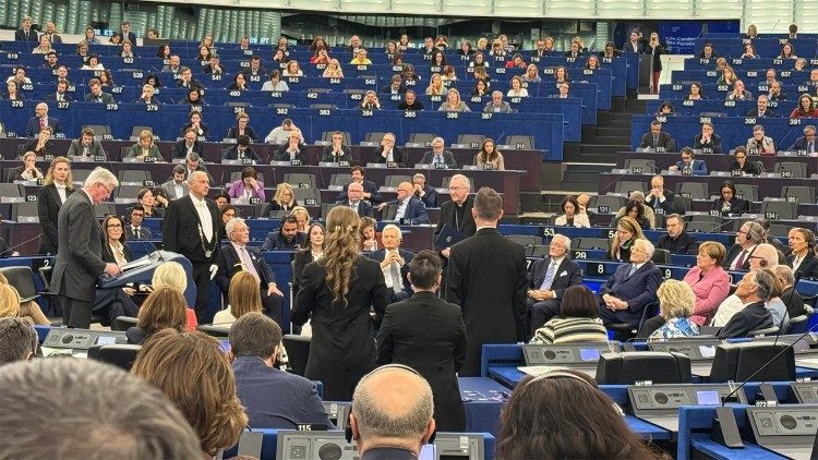 Un momento de la entrega del premio