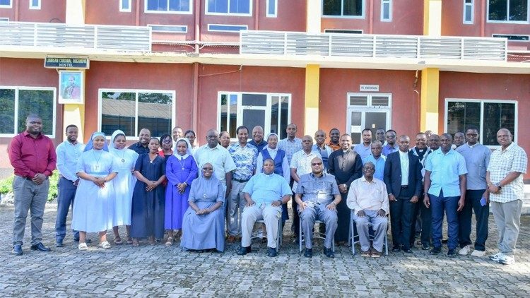 Picha ya Pamoja ya washiriki wa Mkutano Mkuu wa vyombo vya habari Katoliki Tanzania