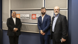 Padre Omar Raposo, Fábio, Fábio Queirós, Silvonei José - Foto Solange Souza