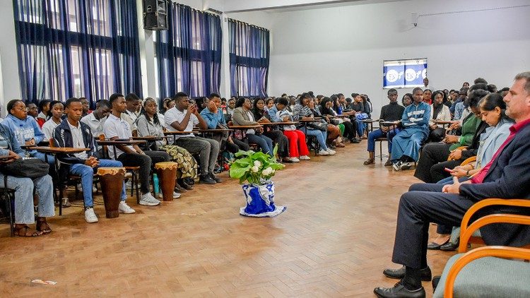 Encontro de ora&ccedil;&atilde;o ecum&eacute;nica e inter-religiosa pela paz em Mo&ccedil;ambique e no mundo