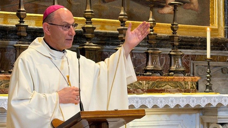 Abp Wojciech Polak przypomniał dw&oacute;ch wybitnych kapłan&oacute;w: św. Jana Pawła II i kard. Wyszyńskiego (&copy; ks. Paweł Rytel-Andrianik)