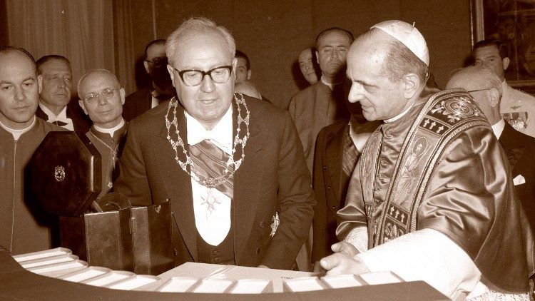 Papa Paolo VI e il presidente italiano Saragat