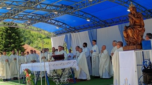 Kosovo, il vescovo Gjergji: portare la fede a chi ha perso le radici cristiane