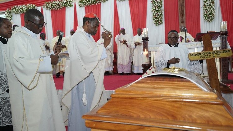 Kardinali Protase akaongoza Sala ya Buriani