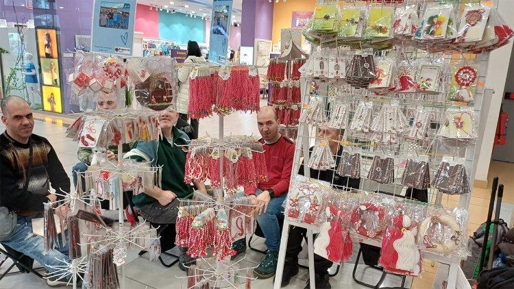 Благотворителен мартенски базар