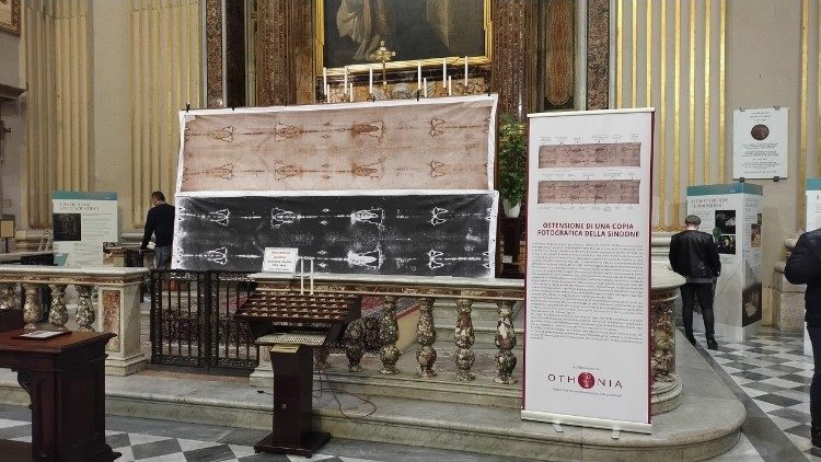 Dalla mostra "Chi &egrave; l'Uomo della Sindone?" (foto dall'Ufficio comunicazione Ateneo Pontificio Regina Apostolorum) 