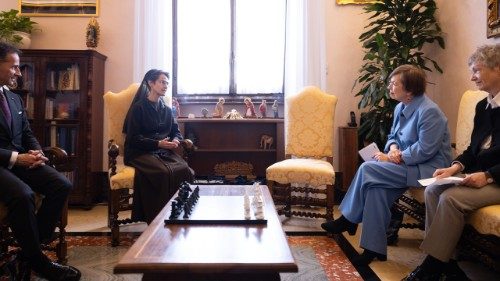 &Ouml;sterreichs First Lady: „Ich habe Respekt vor den Religionen“