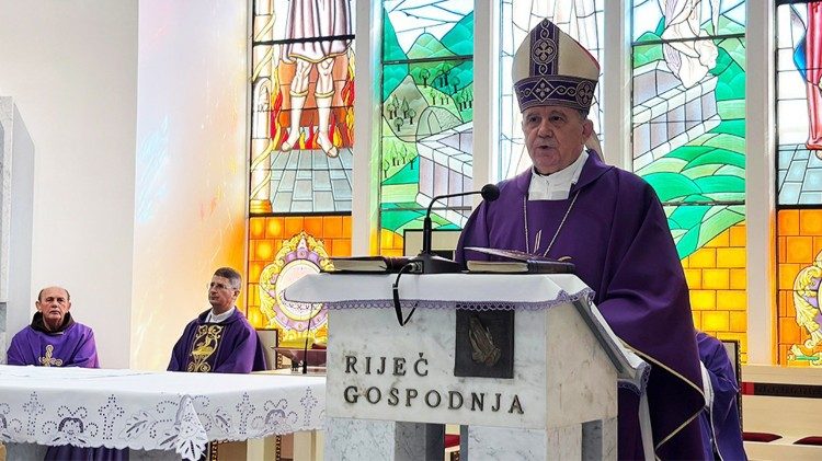 Vrhbosanski nadbiskup metropolit mons. Tomo Vukšić