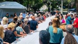 Curitiba: Santuário Perpétuo Socorro promove ato de oração pela paz.