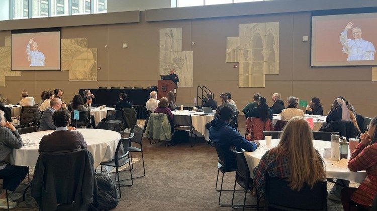 Encuentro Internacional en la Universidad Loyola de Chicago