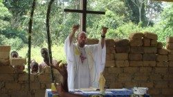 Mons. Jesús Ruiz Molina, obispo de la diócesis de Mbaïki