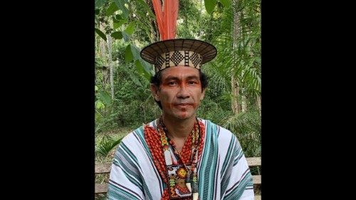 Brasilien: Friedenspreis f&uuml;r Indigenen aus Amazonas-Region