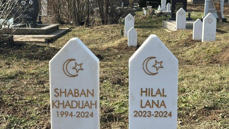 La l&aacute;pida de la peque&ntilde;a Lana