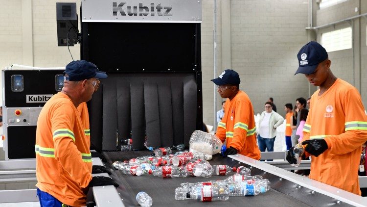 Santu&aacute;rio Nacional inaugura Usina de Reciclagem S&atilde;o Geraldo