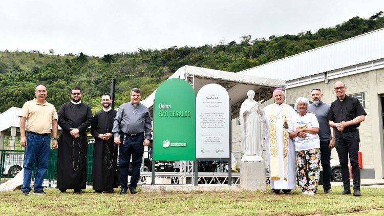 Santu&aacute;rio Nacional inaugura Usina de Reciclagem S&atilde;o Geraldo