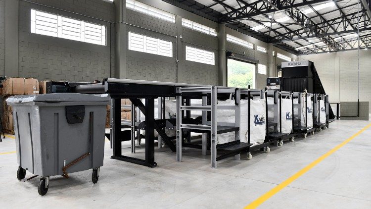 Santu&aacute;rio Nacional inaugura Usina de Reciclagem S&atilde;o Geraldo