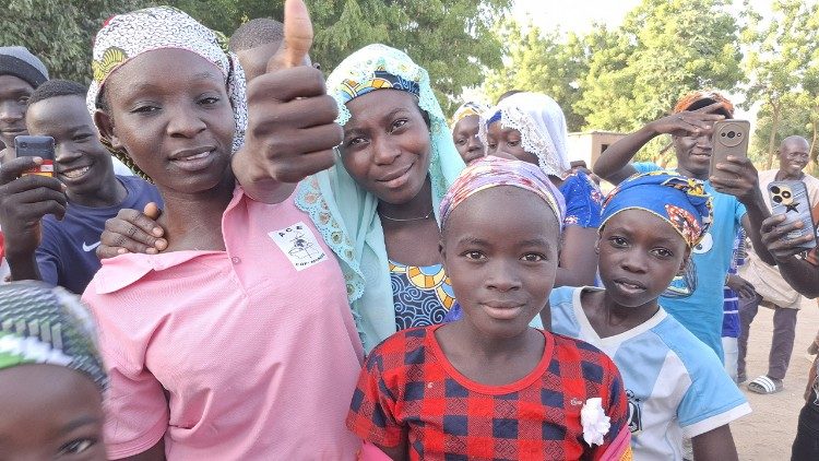 Um polegar elevado &agrave;s miss&otilde;es