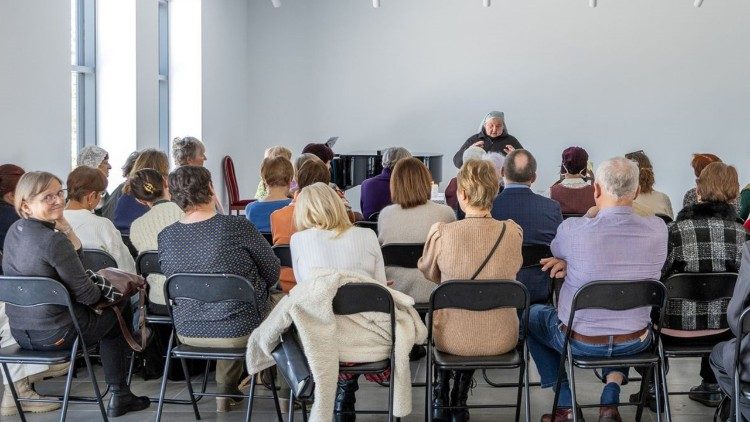 Iš ses. Reginos Teresiūtės asmeninio archyvo