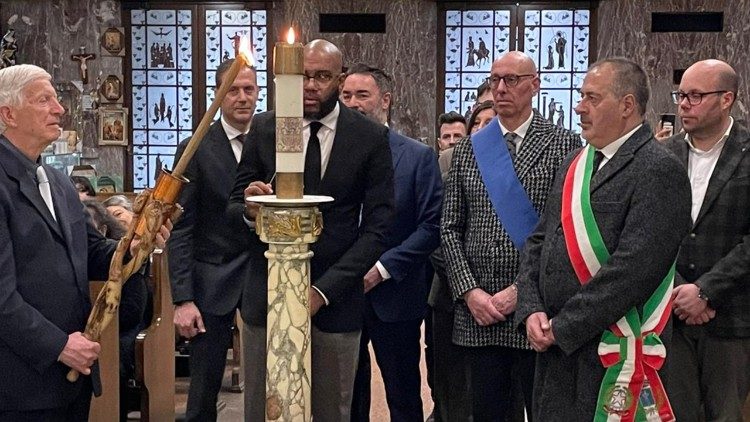 La Fiaccola del Perdono e della Pace di Santa Rita accesa a Chicago