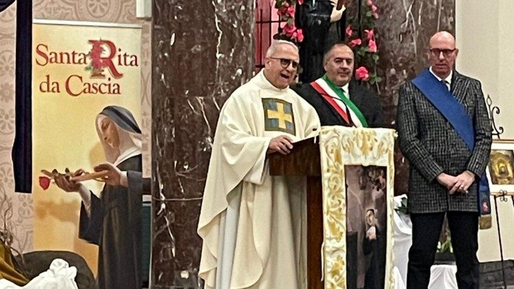 Un momento della celebrazione nella parrocchia Santa Rita di Chicago