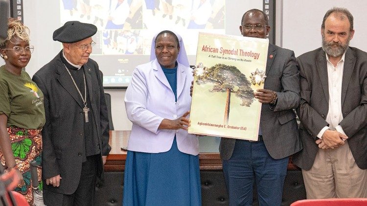 2026.03.19Kenya: Uzinduzi wa kitabu cha taalimungu  ya sinodi ya Kiafrika katika Chuo Kikuu cha Hekima Kenya, Machi 18,2026