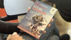 ಇಟಲಿಯ ಟ್ರೆವಿಸೊದಲ್ಲಿ ನಡೆದ ಗ್ರೀನ್‌ಅಕಾರ್ಡ್ ಪರಿಸರ ವಿಜ್ಞಾನ ಸಭೆಯಲ್ಲಿ ಭಾಗವಹಿಸುವವರಿಗೆ ಜಗದ್ಗುರು ಲಿಯೋರವರು ಸಂದೇಶ ಕಳುಹಿಸುತ್ತಾರೆ