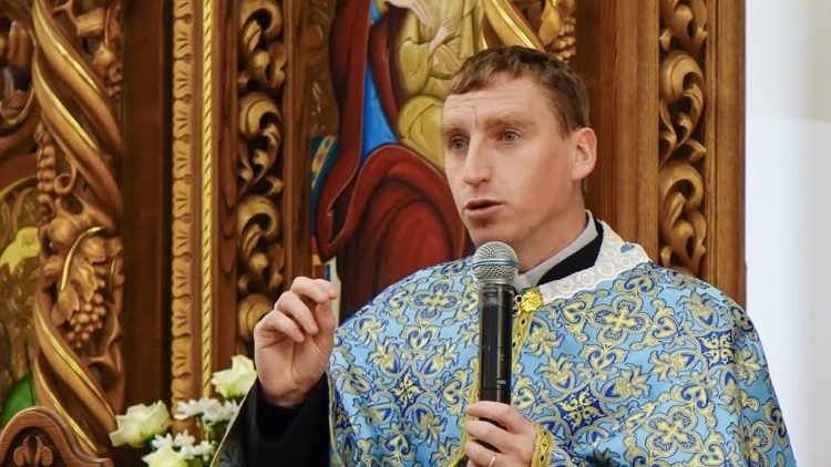 Отець Руслан Пʼяста