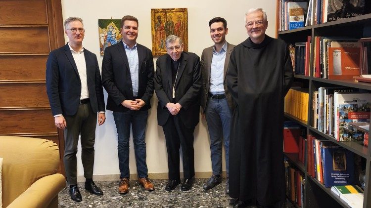 Prof. Stephan Wahle, Christian H&uuml;mpfner, Kardinal Kurt Koch, Sebastian Pietsch und P. Augustinus Sander im Dikasterium f&uuml;r die Einheit der Christen im Vatikan