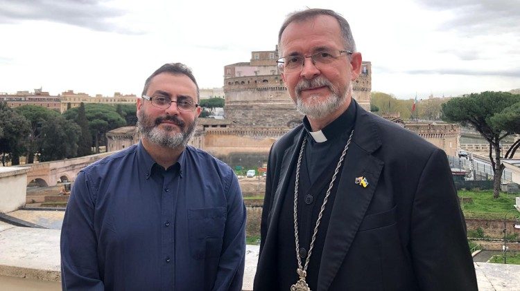 Mario Galgano und Bischof Bohdan Dzyurakh
