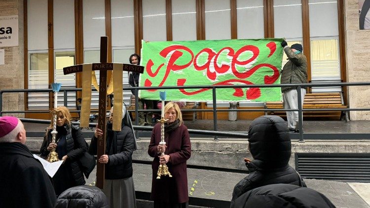 La Via Crucis degli Invisibili